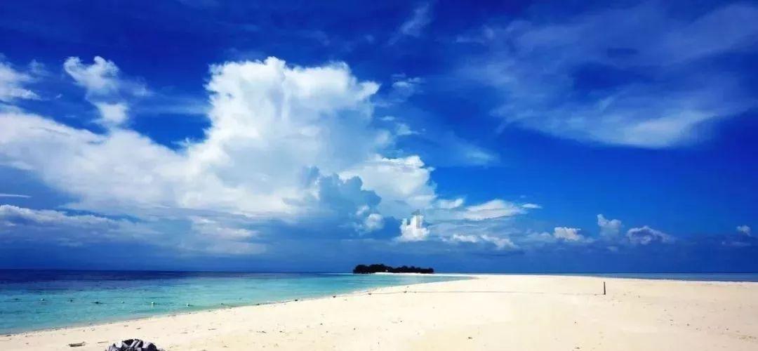 青海塔尔寺旁“何银匠”：传承的不仅是技艺，更是匠心