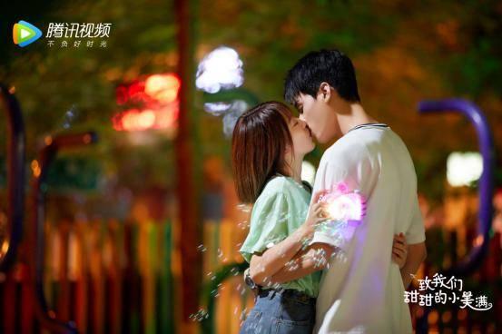 与宋丹丹离婚后，英达迅速跟梁欢结合，婚后才发现自己看走了眼，为何？游戏画面